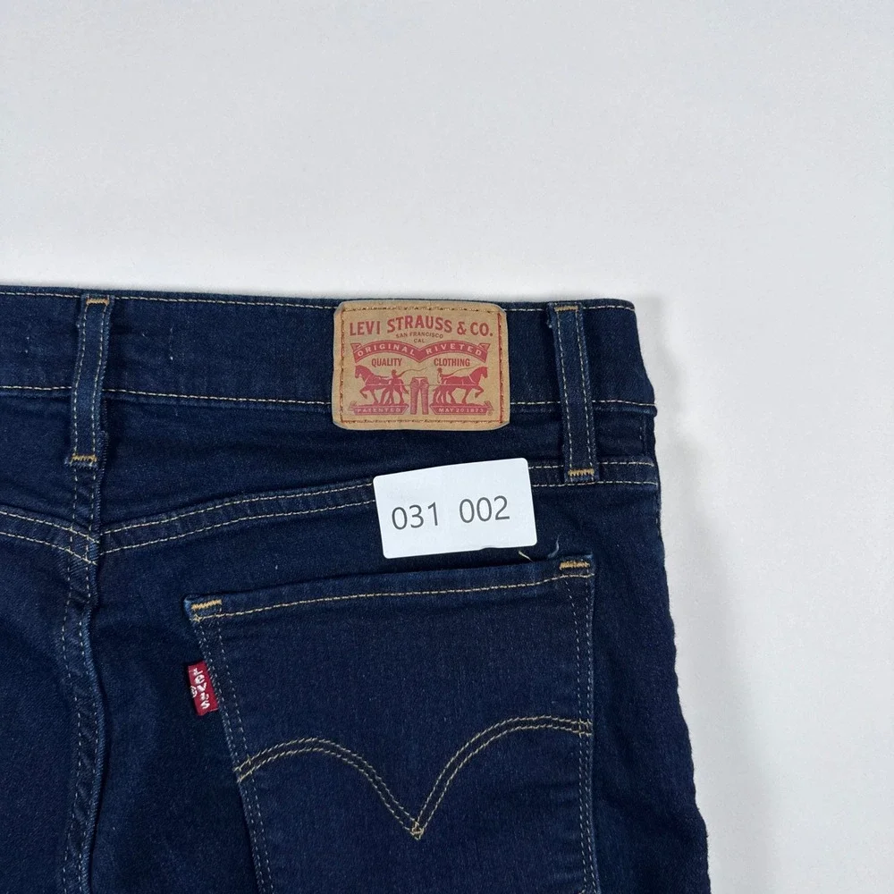 Levis Jeans Womens 30 Blue 318 Shaping Wide Leg Dark Wash High Rise Denim Retro - Picture 11 of 11